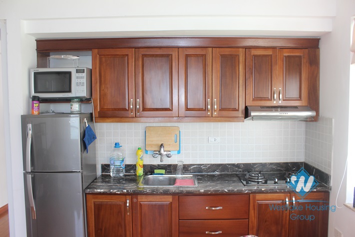 2 bedrooms apartment for lease in Dang Thai Mai street, Tay Ho, Hanoi